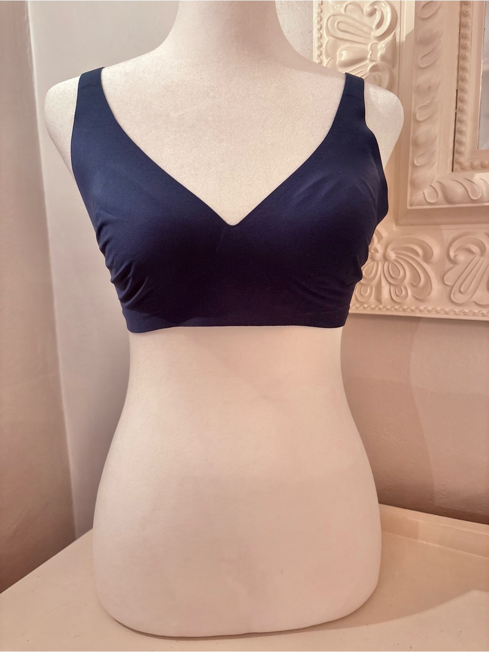 Bombas Teal Wireless V-Neck Comfort Bra size L